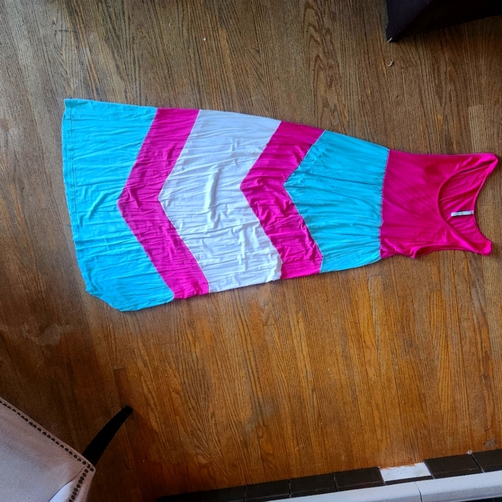 Maxi dress size large